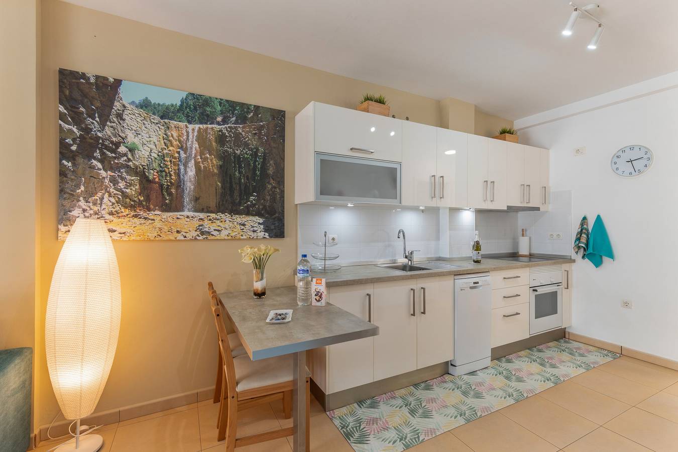 Ganze Wohnung, Apartment 'Calas' mit Bergblick, Wlan und Klimaanlage in Puerto Naos, Los Llanos de Aridane