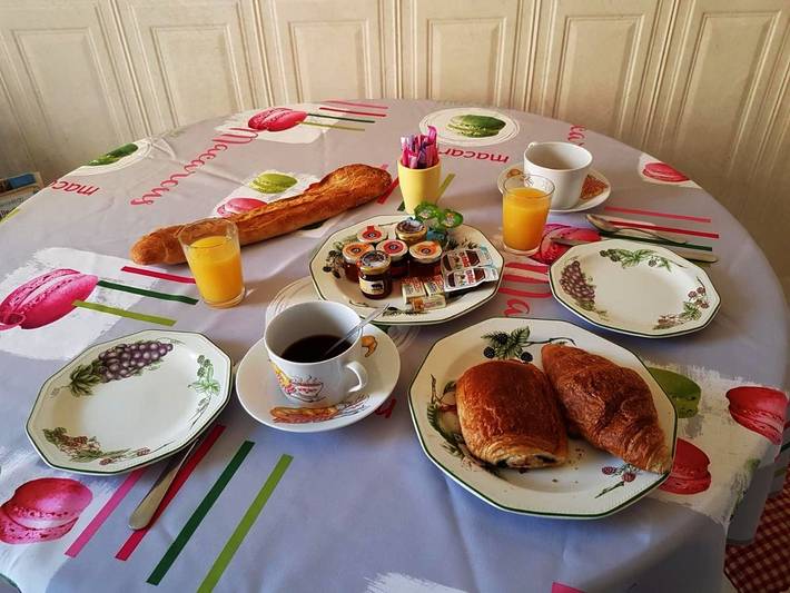 Gîte pour 4 personnes, avec vue et jardin à Champigny-sur-Marne - 2
