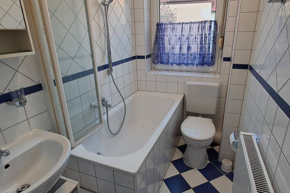 Ganze Wohnung, Zentrumsnahe Ferienwohnung in Würzburg in Würzburg, Fränkisches Weinland
