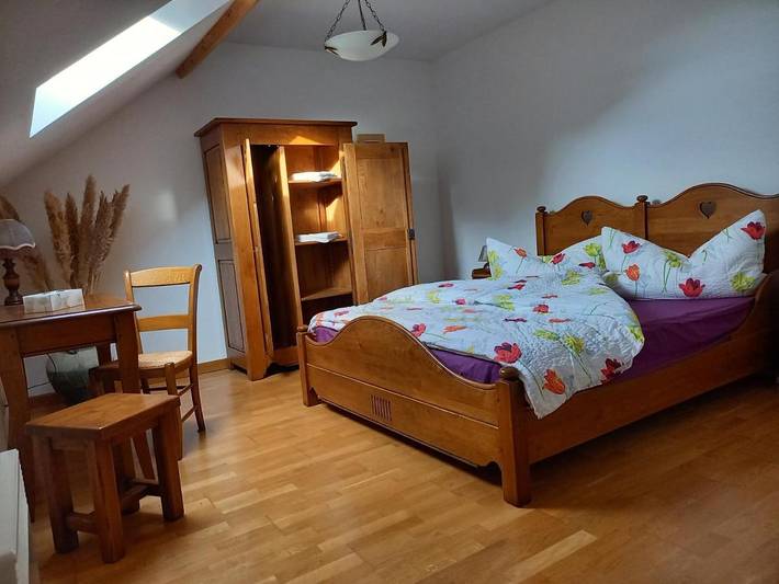 Hôtel pour 15 personnes, avec jardin ainsi que piscine et vue à Mervans - 2