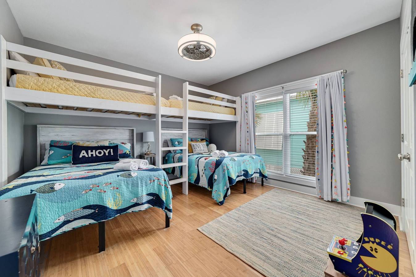 5003 Rookery 3 Sea Pearl with 2 pools beach access beach tent wagon chairs etc in Fort Morgan, Mobile Bay
