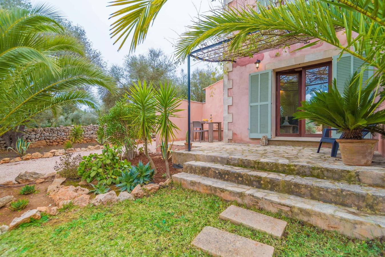 Can Pina - Eco Redonda 1- Apartment mit Gemeinschaftspool in Costitx. Wifi gratis in Costitx, Mallorca Inselmitte