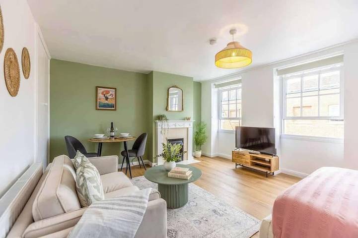Apartment for 2 people in Windsor
