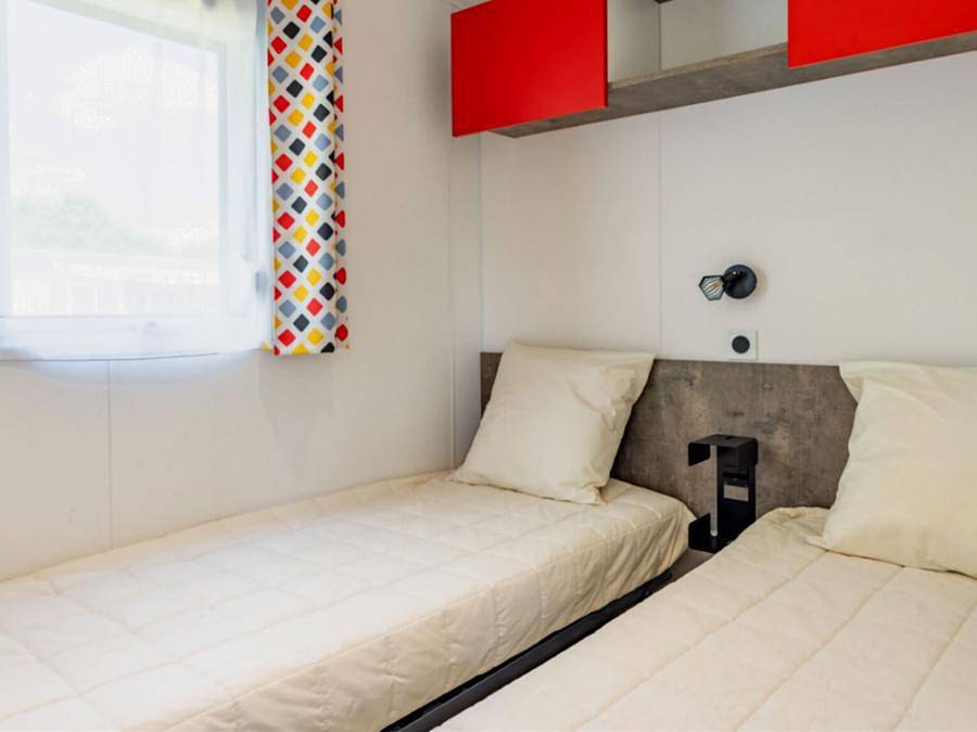 Camping Ile aux Oiseaux - Mobile home 4 persons - Mh Essential 24 m² (24 sq ft) in L'Île-d'Olonne, Loire Valley