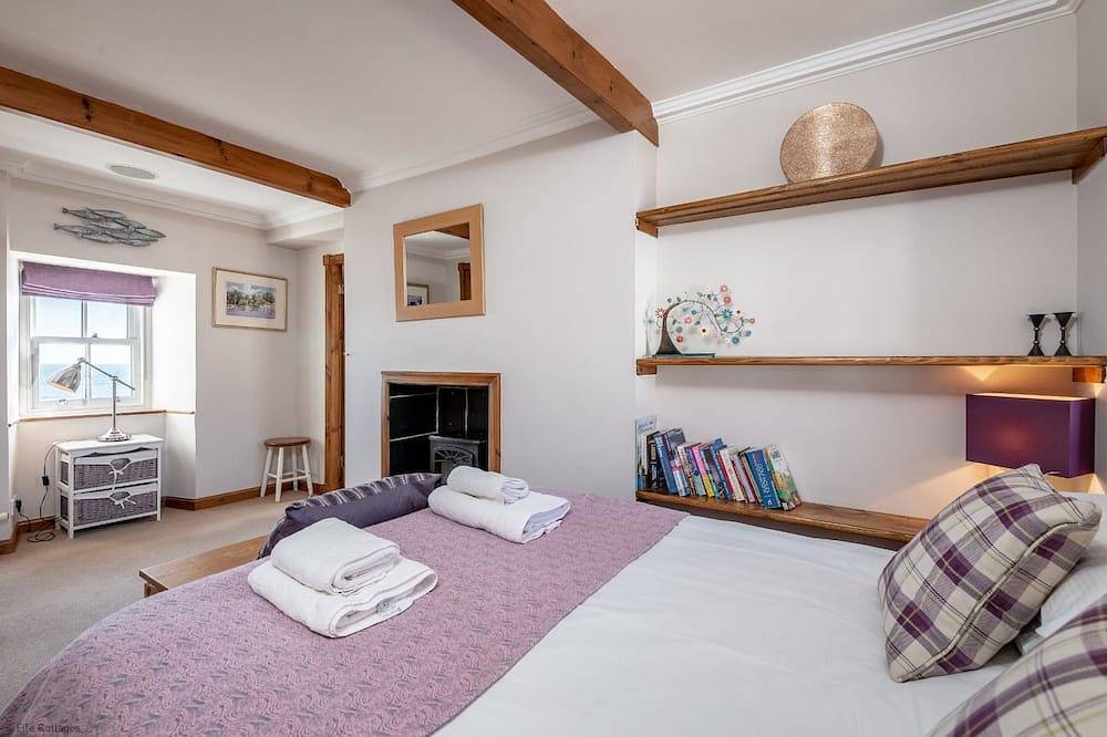 Iconic and luxurious 4 bedroomed house in Pittenweem, Fife region