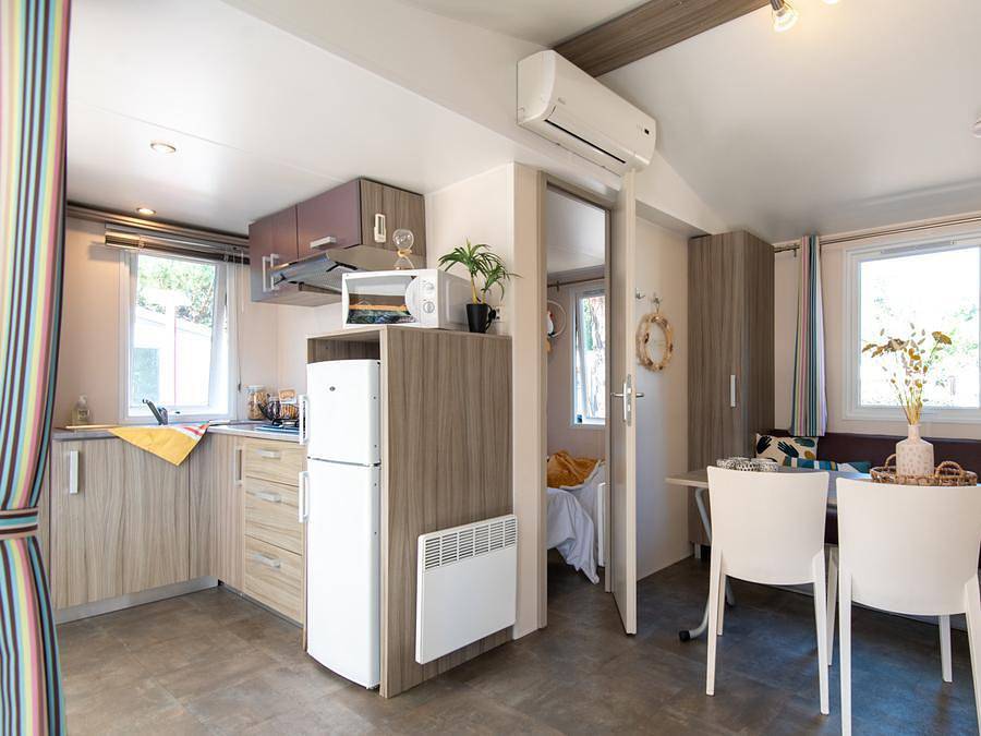Camping Club La Côte des Roses 4* - Ms Vacances - Mobilheim 4 personen - Riviera Standard Klimatisiert. in Les Ayguades, Narbonne