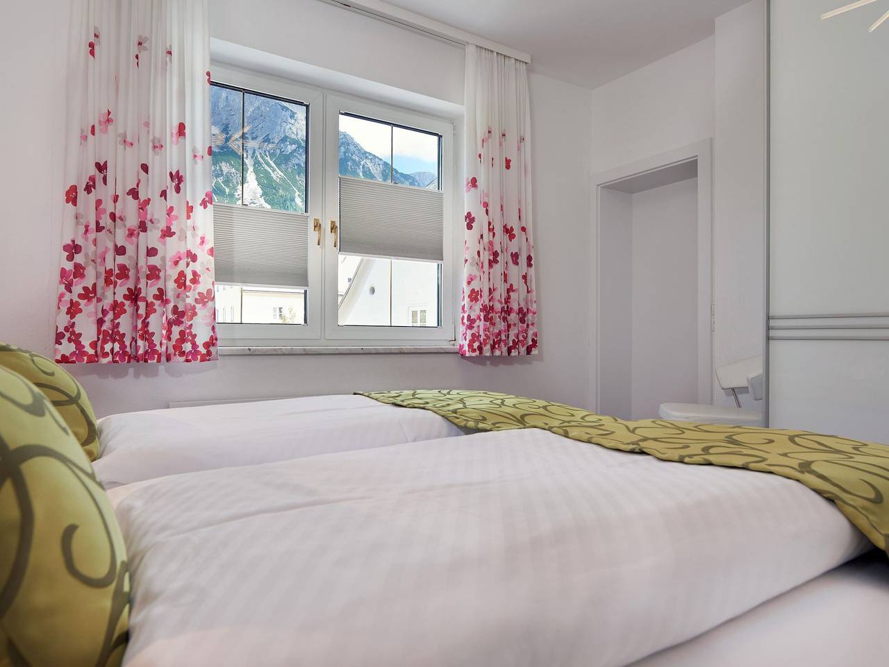 Ganze Ferienwohnung, Gästehaus Herma - Ferienwohnung Alpenrose in Ramsau am Dachstein, Schladming-Dachstein