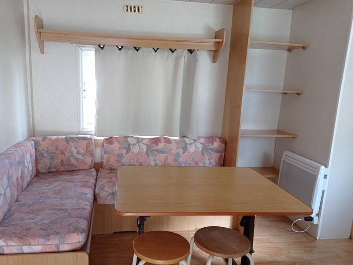 Camping Le Roc del Rey - Mobilheim 4 personen - 2 Zimmer (Samstag bis Samstag von 06/07/24 bis 31/08/24) 4 Pers. in Belloc, Ariège