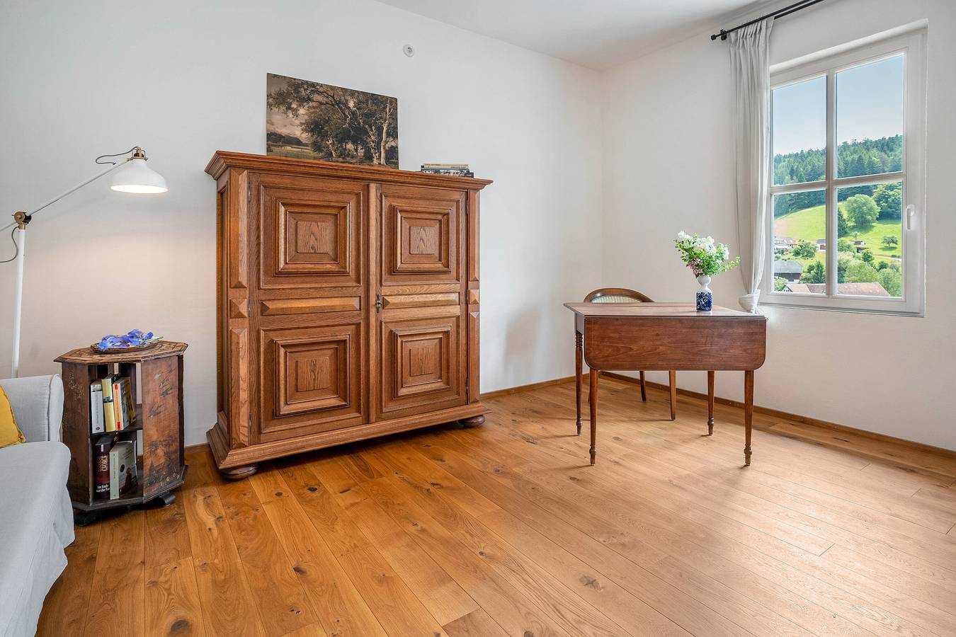 Ganze Wohnung, Ferienwohnung 'Lehrerzimmer' mit Bergblick, Gemeinschaftsterrasse und Wi-Fi in Enzklösterle, Nordschwarzwald