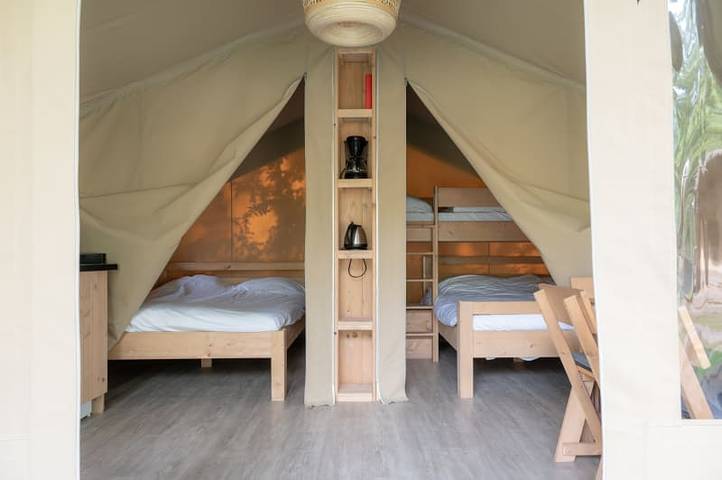 Camping für 5 Personen, mit Balkon/Terrasse und Terrasse sowie Seeblick an der Niederländische Nordsee - 4
