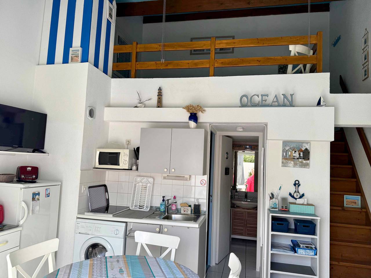 Haus mit Pool und Tennisplatz, 950m vom Strand entfernt in Saint-Vincent-sur-Jard, Vendée