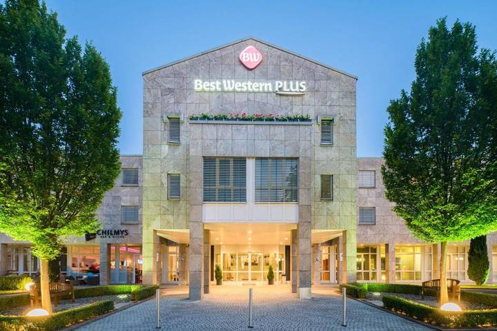 Hotel für 4 Personen, mit Balkon und Terrasse sowie Sauna in Fellbach