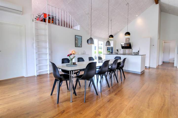 Ferienhaus mit Meerblick für 10 Personen, mit Garten und Whirlpool sowie Sauna und Terrasse in Kelstrup Strand - 4