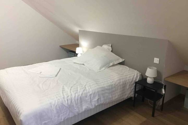 Location de vacances pour 6 personnes, avec jardin à Le Vaudoué - 2