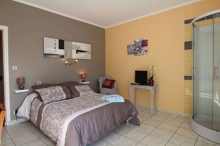 Chambre d’hôte pour 3 personnes à Bagnères-de-Bigorre - 3