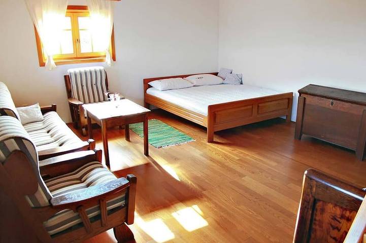 Gîte pour 4 personnes, avec jacuzzi et jardin ainsi que balcon et sauna en Croatie - 2