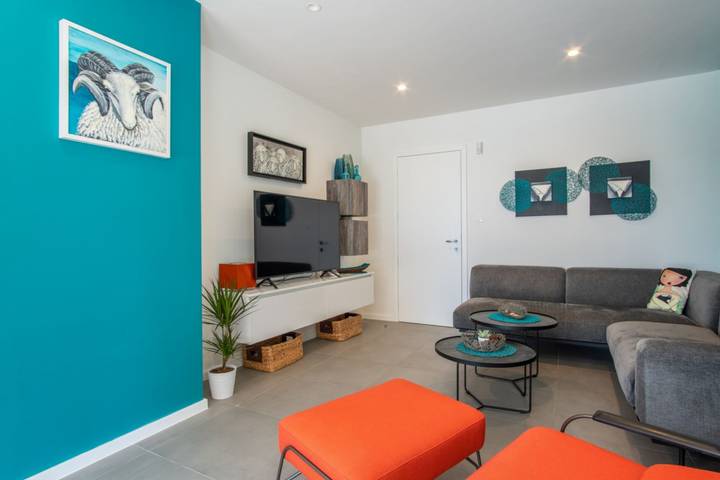 Villa pour 7 personnes, avec balcon/terrasse, animaux acceptés dans Pag - 4