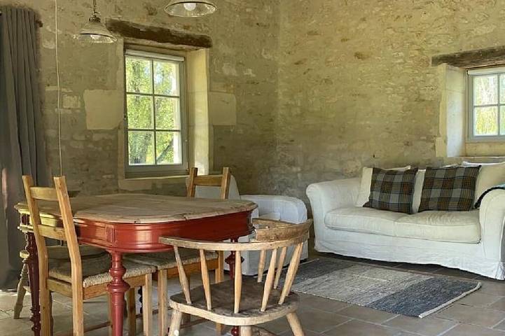 Location de vacances pour 4 personnes, avec jardin et terrasse, animaux acceptés à Bourg-Charente - 4
