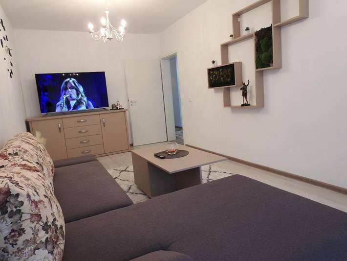 Gîte pour 4 personnes, avec jacuzzi et balcon à Brașov - 4