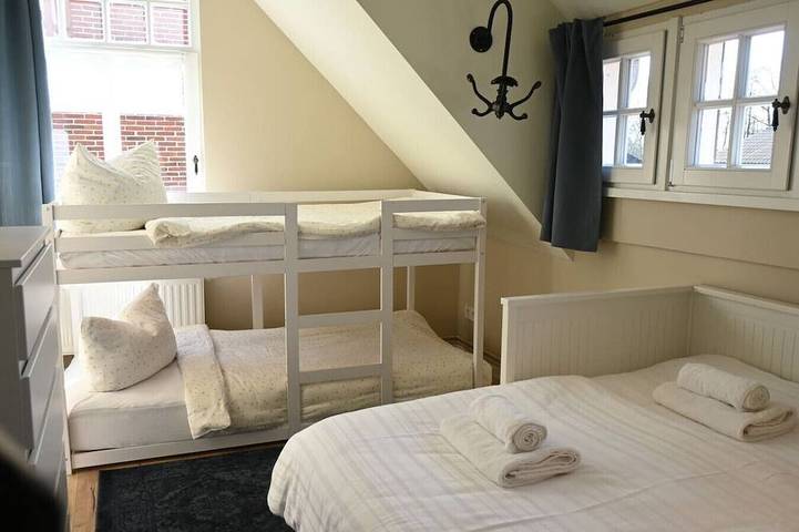 Ferienwohnung für 7 Personen in Zetel - 3