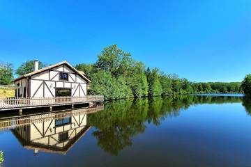 Gîte pour 7 personnes, avec jardin, animaux acceptés à Saint-Estèphe (Dordogne)
