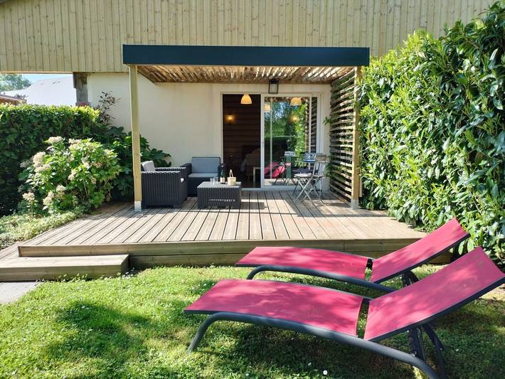 Gîte pour 2 personnes, avec jacuzzi ainsi que jardin et sauna à Tracy-sur-Mer