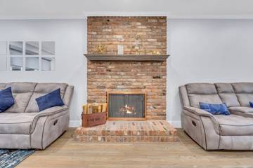 Vacation Rental for 12 Guests in Rockland County, Picture 1