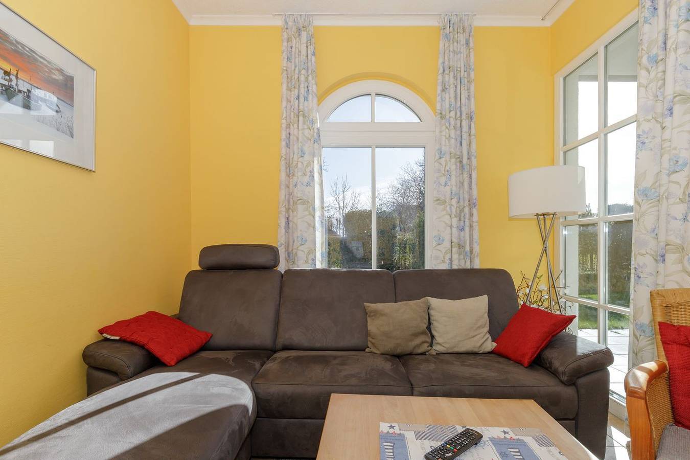 Ganze Wohnung, Hübsches Ferienapartment mit sonniger Terrasse, direkt an der Ostsee gelegen! in Ostseebad Kühlungsborn, Kühlungsborn