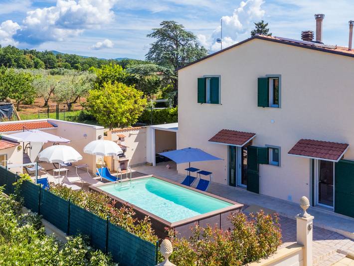 Ferienhaus für 6 Personen, mit Terrasse und Garten, mit Haustier in Riparbella