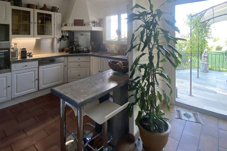 Maison de campagne pour 8 personnes, avec jardin à Trets - 3