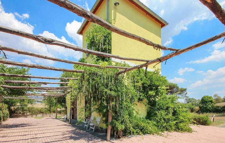 Location de vacances pour 5 personnes, avec Jardin dans La Storta