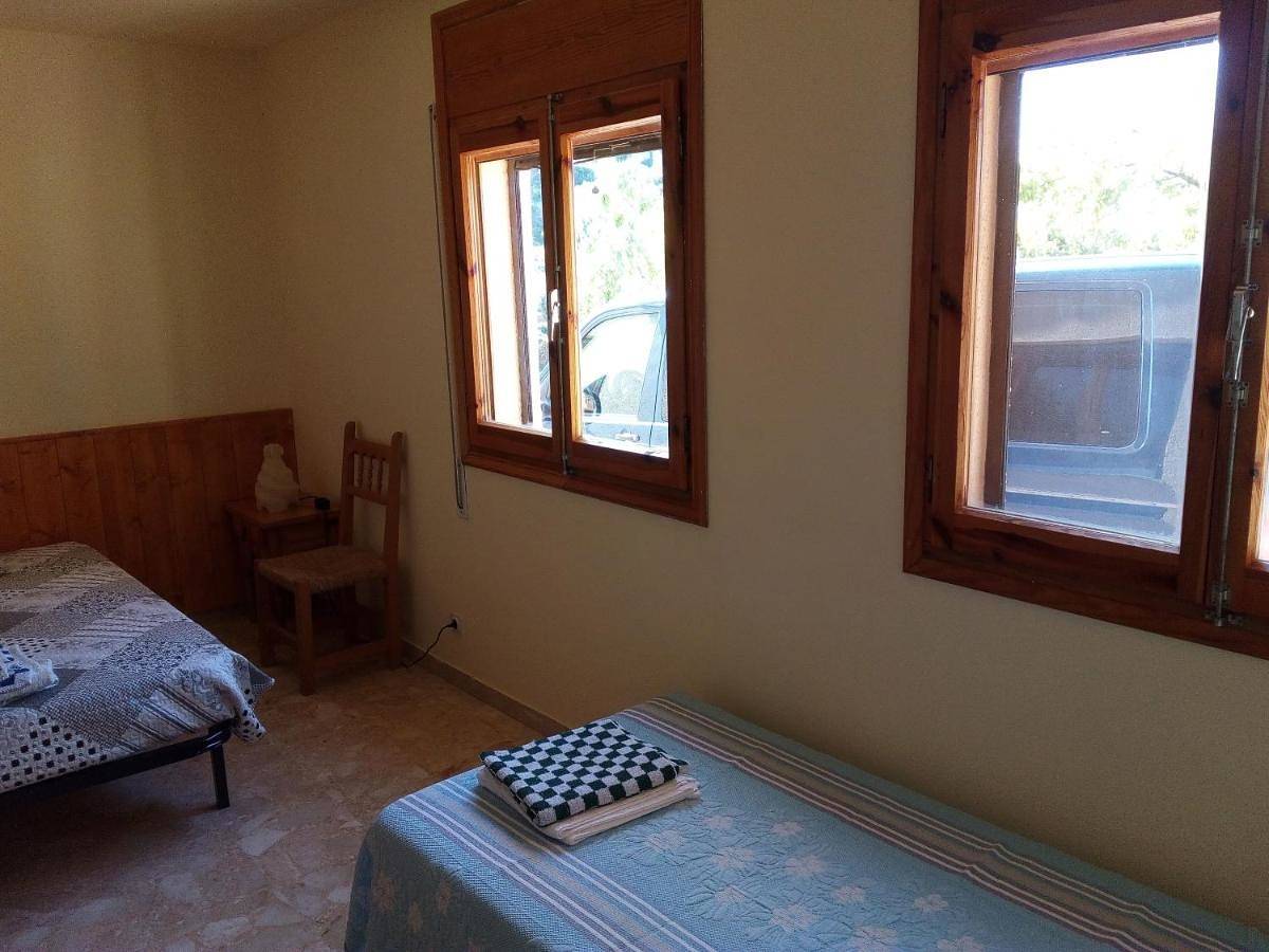 Double Room with Shared Kitchen in Agüero, Provincia de Huesca