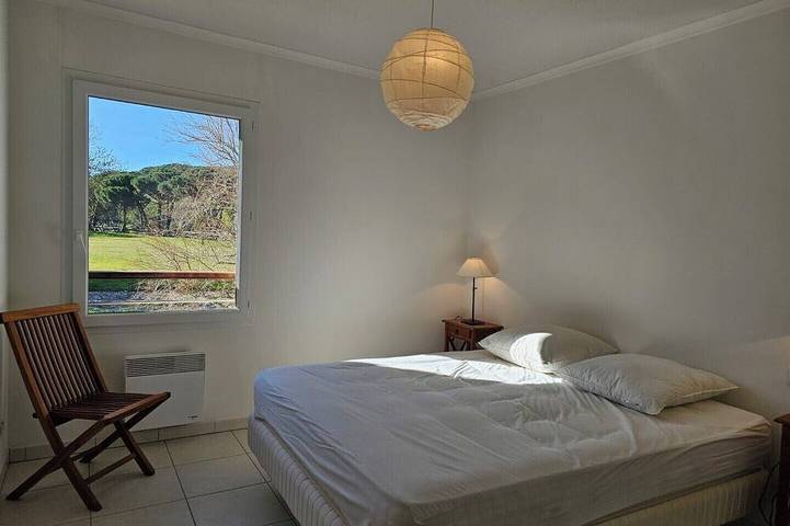 Gîte pour 6 personnes, avec piscine et terrasse, animaux acceptés dans Agay - 2