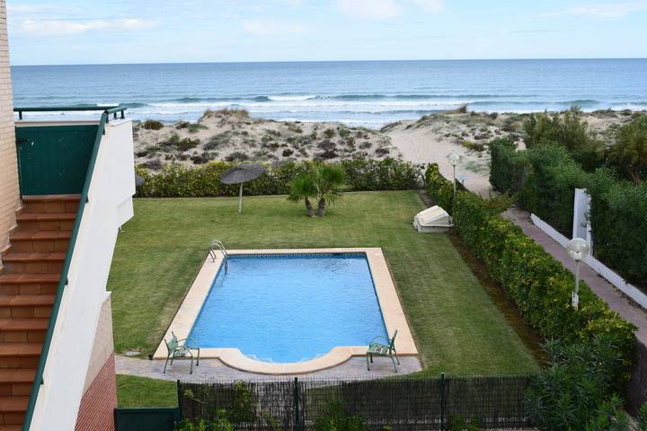 Ferienwohnung für 4 Personen, mit Pool und Terrasse sowie Garten in Oliva - 3