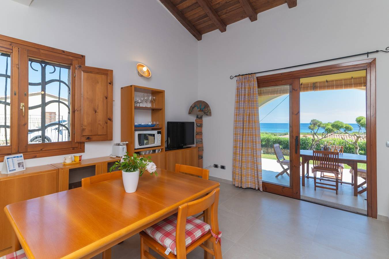 Fantástico apartamento vacacional con vistas al mar - Villa Nina in La Padula Sicca, San Teodoro