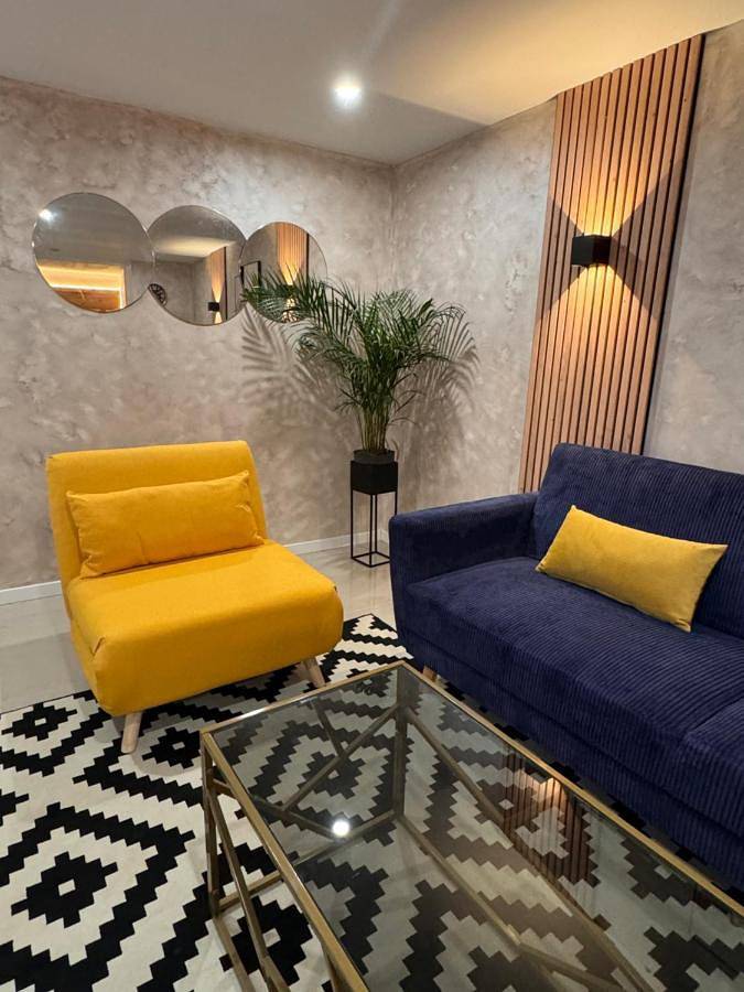 Gîte pour 5 personnes, avec terrasse et vue dans Champsevraine - 4