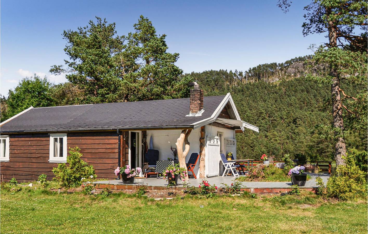 Ferienhaus für 6 Personen mit Terrasse in Vindafjord