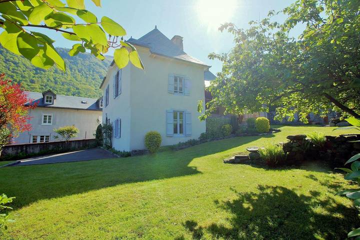 Gîte pour 4 personnes, avec jardin à Villelongue (Hautes-Pyrénées) - 2