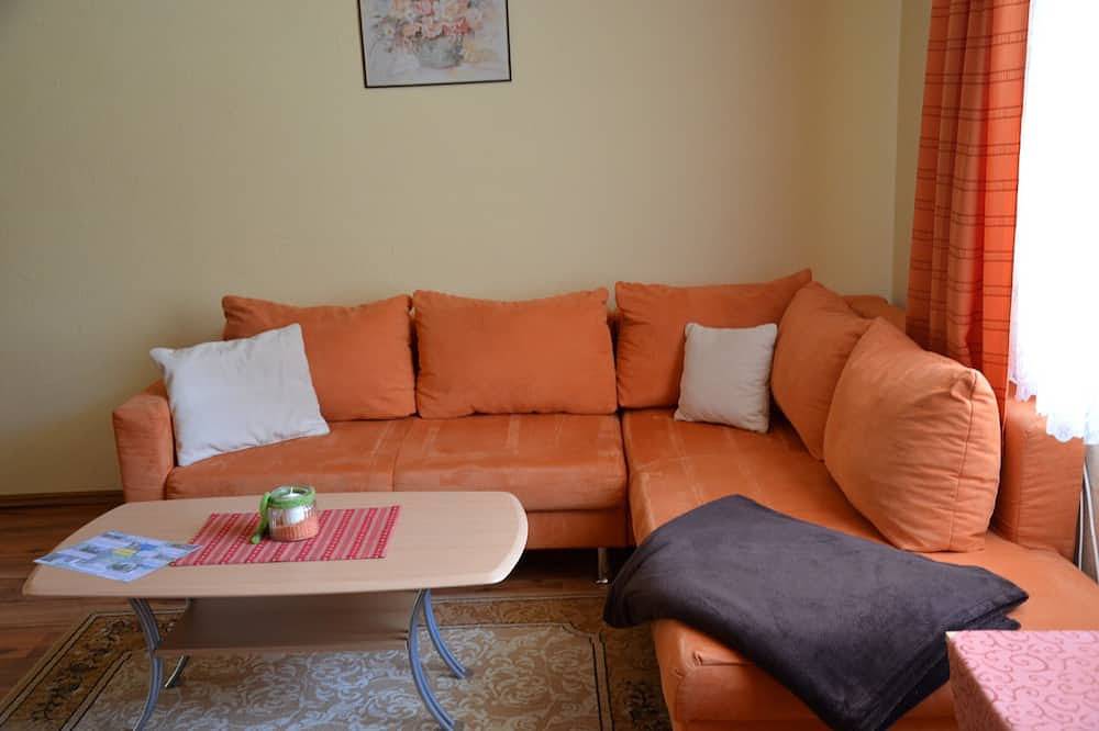 Ganze Wohnung, Entspannung im Grünen direkt an der Spree in Radinkendorf, Beeskow