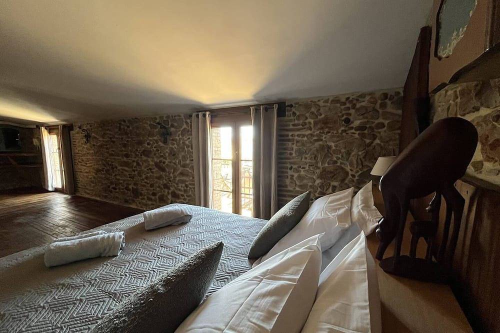 Adresse de charme confidentielle au cœur du Roussillon 2Pr17 in Saint-Hippolyte (Languedoc-Roussillon), Côte d'Améthyste