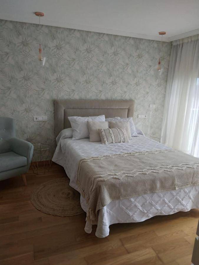 Four-Bedroom House in Sanxenxo, Rias Baixas
