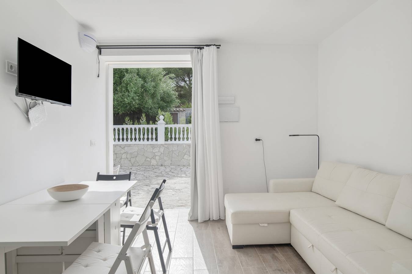 Ganze Wohnung, Apartment 'Suite 2 im Naturpark' mit Gemeinschaftspool, Wlan und Klimaanlage in Barbate, Costa de la Luz