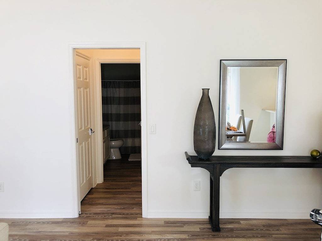 Neue charmante 2/2-Villa in Creekside Landing neben Lake Sumter Landing w / Gc in The Villages, Sumter County