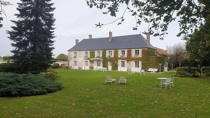 Chambre d’hôte pour 3 personnes, avec Terrasse ainsi que Jardin et Vue