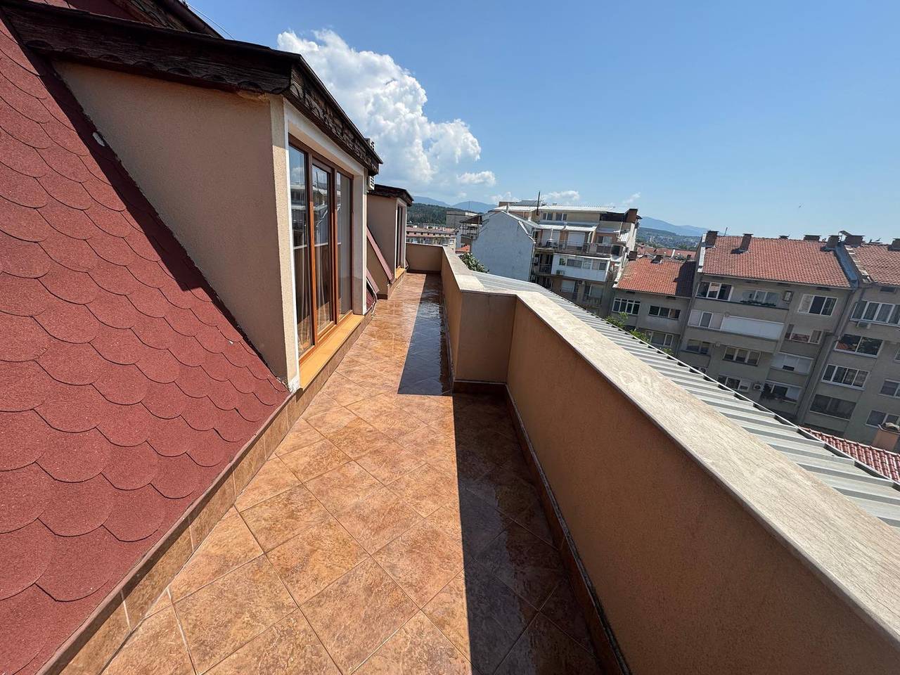 Hel ferielejlighed, Apartment Sleeps 6- Free Parking- Balcony in Kazanlak, Bulgarien