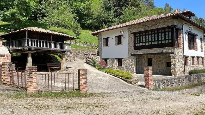 Casa rural para 14 personas, con Terraza además de Jardín y Vistas en Pruneda - 2