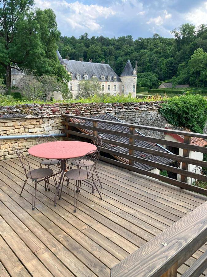 Location de vacances pour 6 personnes, avec vue et jardin à Bussy-le-Grand - 2