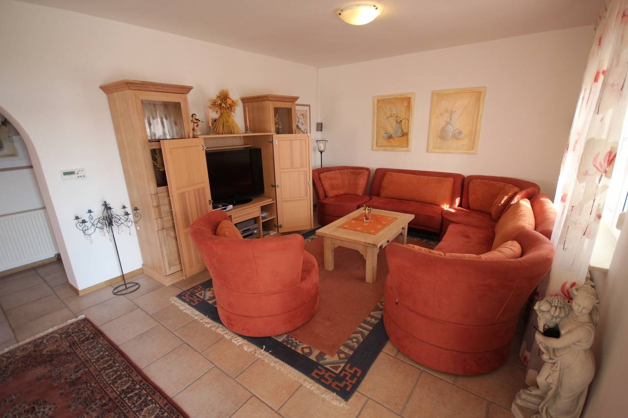 Ganze Wohnung, Apartment Maris mit schönem Meerblick in Ljubac, Zadar