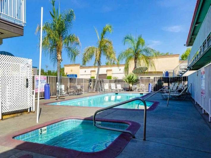 Ganze Wohnung, 1 Kingsize-Bett | Nichtraucher, Küche in Fresno, Fresno County