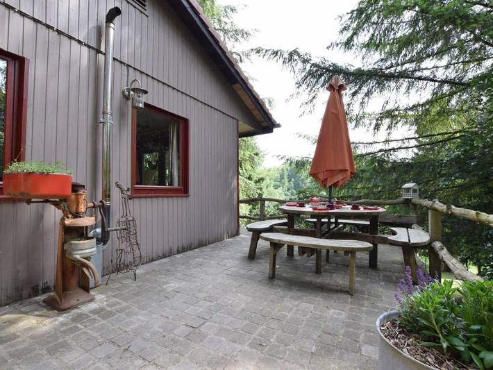 Chalet voor 5 personen, met Terras en Tuin in Houffalize